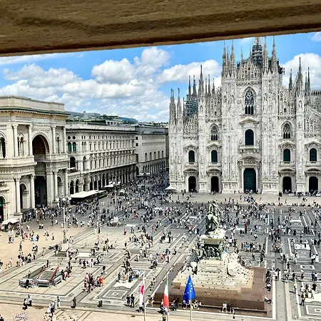Duomo View * Milán